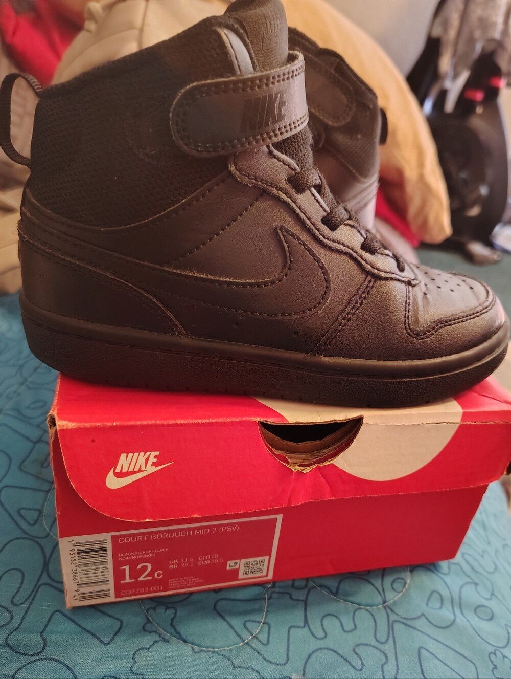Nike Kids' Black High-Top 12c Court Borough